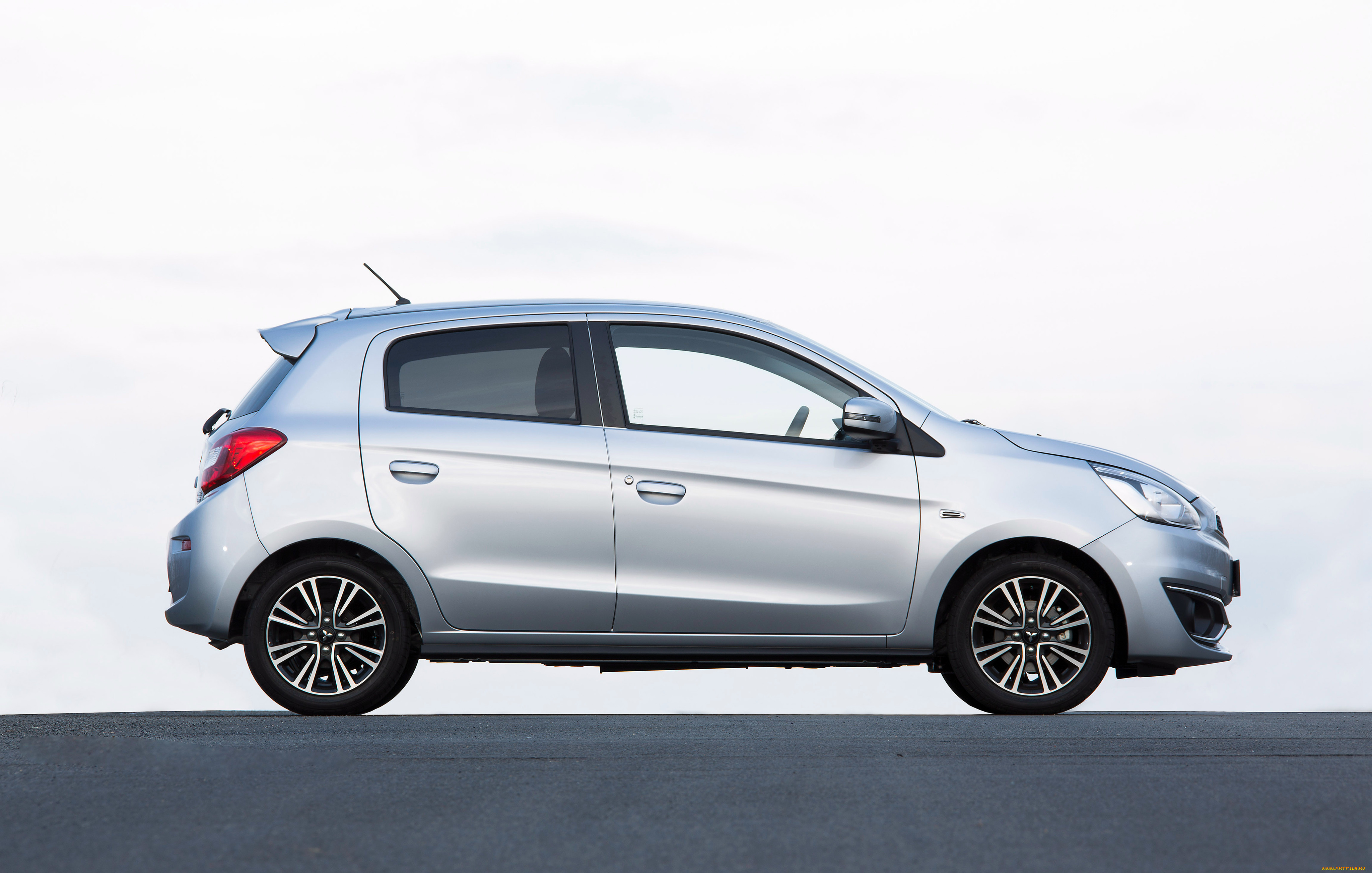 , mitsubishi, 2016, star, space